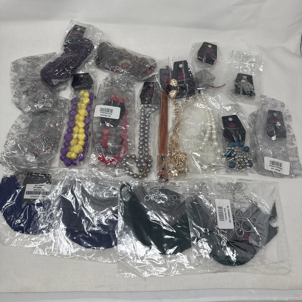 Paparazzi jewelry lot